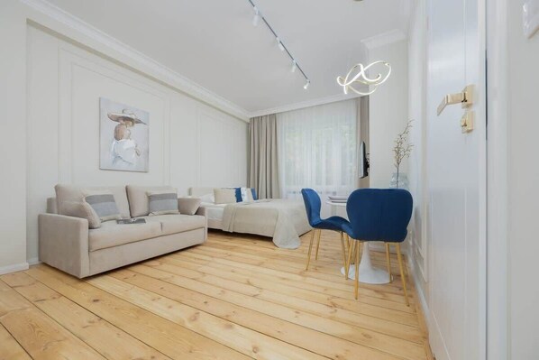 TV - Grójecka 20B | Luxurious Studio | WiFi (Warszawa)