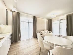 Comfort Apartment | In-room dining