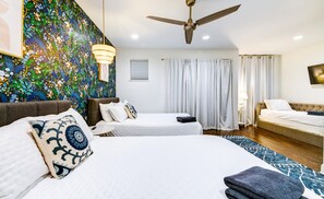 4 chambres, fer et planche à repasser, Wi-Fi, draps fournis