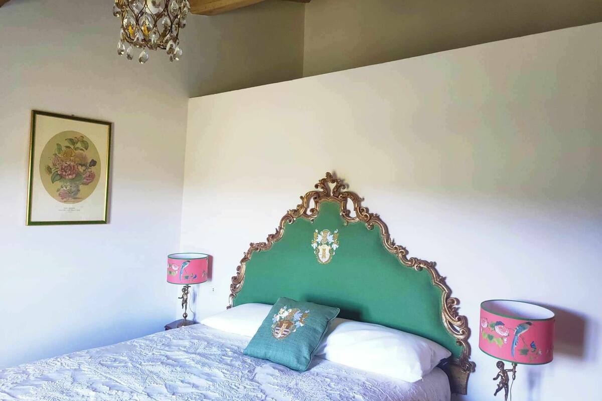 Deluxe Double Room, Vineyard View (Green Room) | Premium bedding, pillowtop beds, WiFi (free), individually decorated