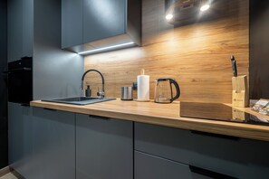 Comfort-Apartment, Balkon, Bergblick | Eigene Kochnische