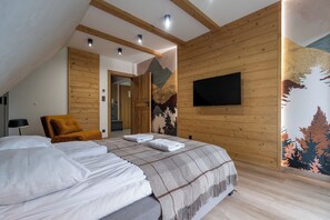 Apartamento Confort, balcón, vistas a la montaña | 1 dormitorio, tabla de planchar con plancha, wifi gratis