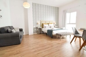 1 sovrum, strykjärn/strykbräda, wi-fi och sängkläder