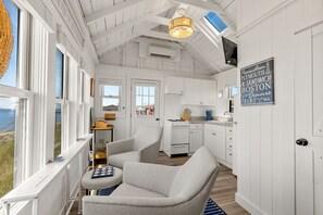 Interior - Waterfront Cottage With Lovely Patio (2382) (Truro)