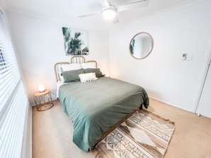 3 bedrooms, WiFi, bed sheets