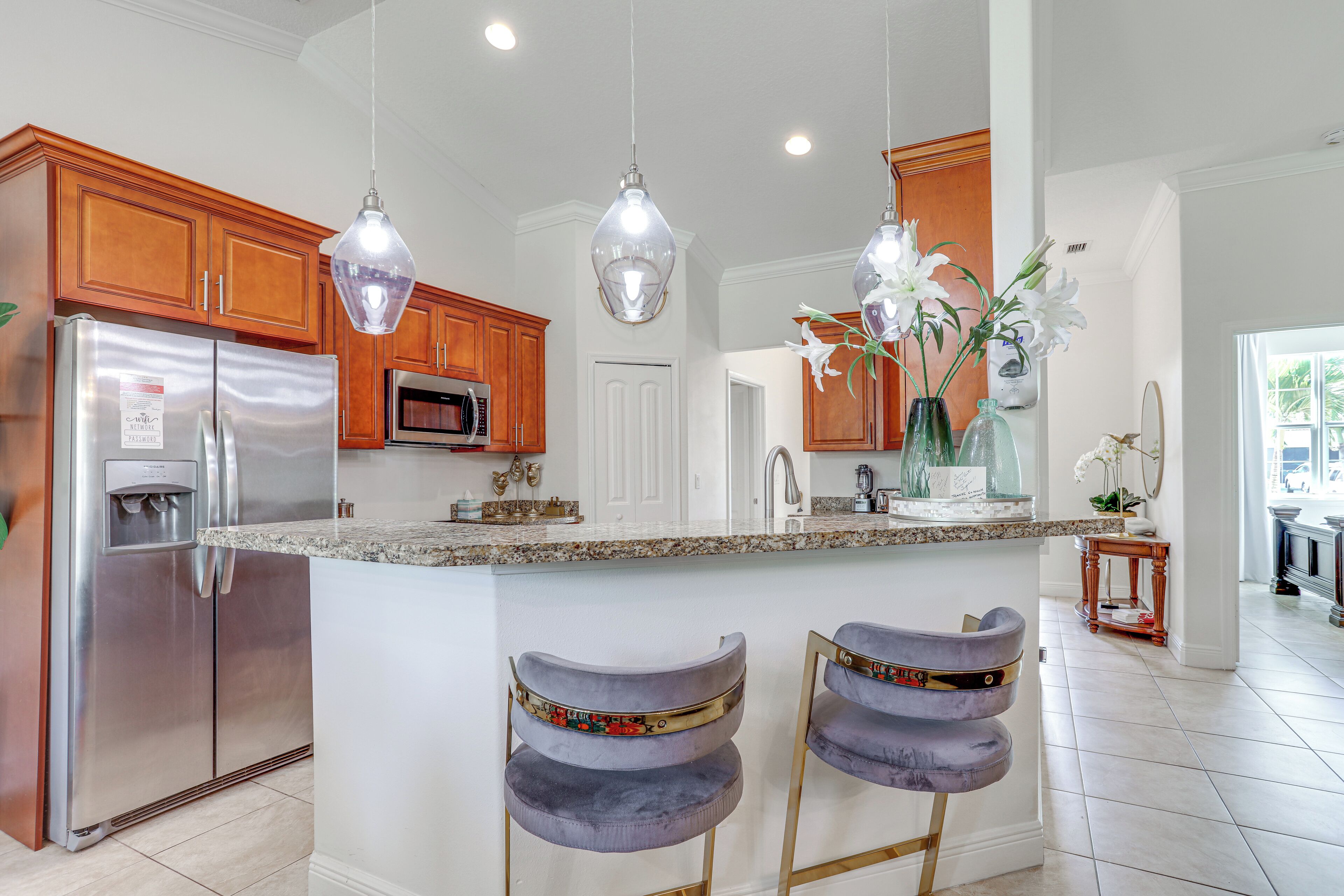 House (4 Bedrooms) | Interior