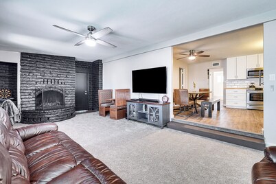 徒步+炉边放松！欧弗加德的家庭度假屋  