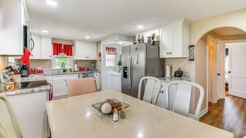 Rumah (3 Bedrooms) | Interior