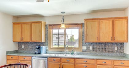 Black Hills Family Home: Close to Hiking Trails!