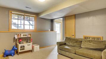 House (3 Bedrooms) | Bahagian dalam
