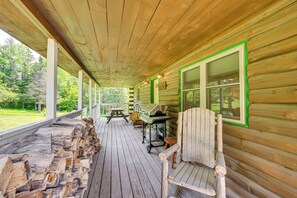 Interior - Rustic Cabin in West Danville w/ Deck & Fire Pit! (West Danville)