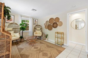 Interior - 3/2 Boho Chic Retreat in NPB (North Palm Beach)