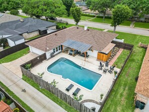Pool - 5BR Near AT&T Stadium | Pool, Hot Tub, Mini Golf (DeSoto)