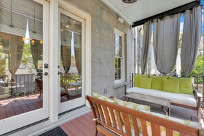 Terrace/patio - Southern Living on Troup Square w/ Parking + Courtyard by Lucky Savannah (Savannah)