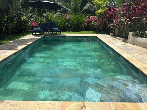 3 bedroom Tropical oasis with private pool 