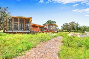 Exterior - Ali Oti at Wild Candy Farm (Wimberley)