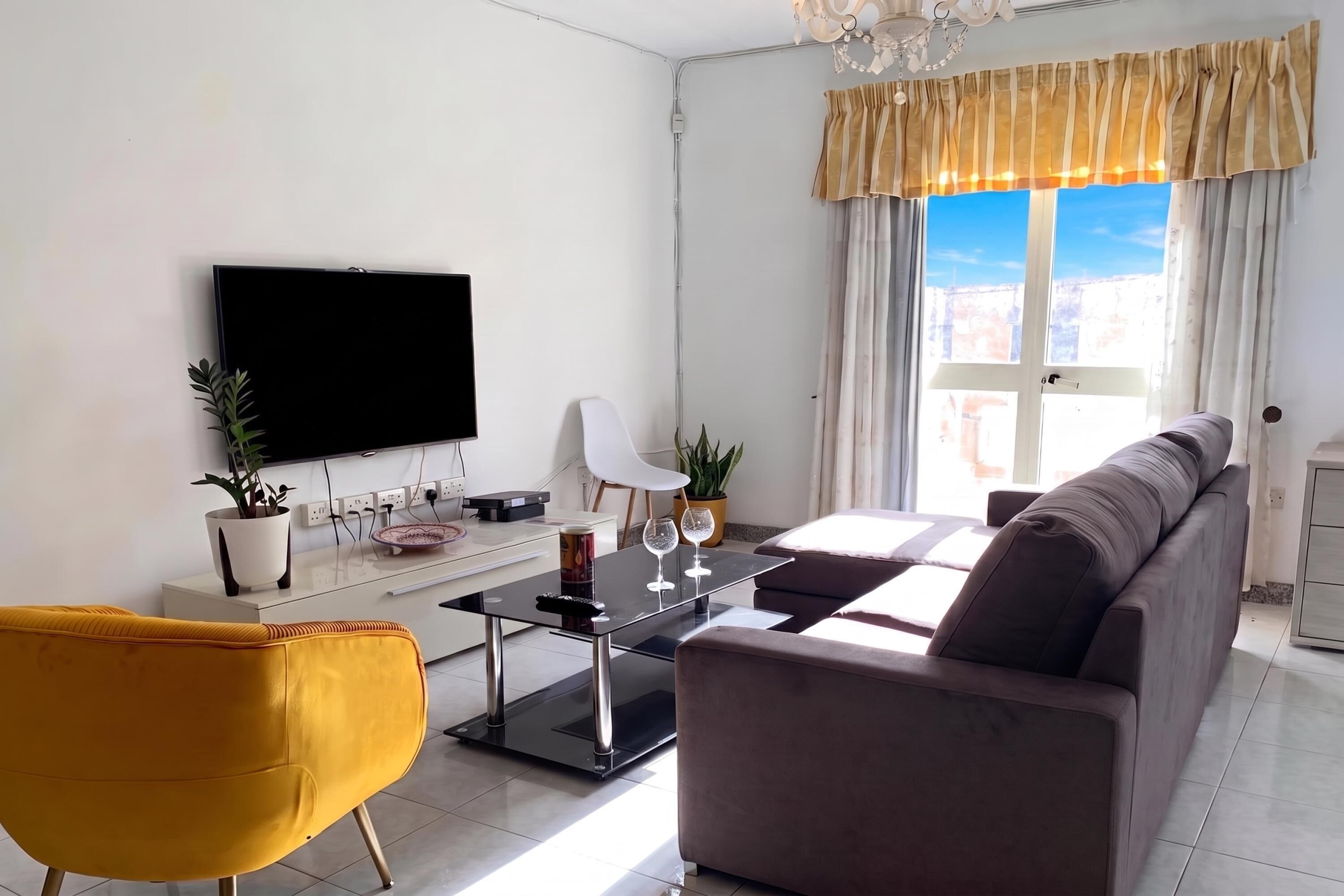 Standard Room, 1 Bedroom, Microwave (SwieqiStay room6 private bath -) | Living area | Flat-screen TV
