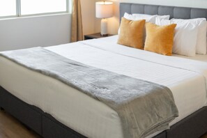 1 chambre, fer et planche Ă repasser, Wi-Fi, draps fournis