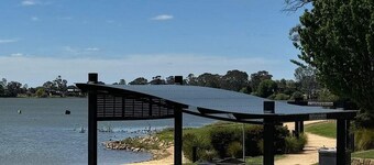 Nagambie Lakes: 5 BR, 2 BA in Nagambie, Sleeps 10