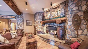 Interior - Grand Lodge Studio 153 — 5-Min Walk to Ski Lifts | Pool, Hot Tub, Pet-Friendly (Crested Butte)