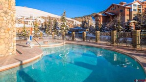 Unclassified image, 4 of 12, button - Grand Lodge Crested Butte | Studio at the Base, Walk to Lifts, Pool & Hot Tub (Crested Butte)