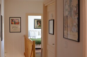 Interior - MAISON DE MAITRE, GUARANTEED CHARM & CHARACTER IN THE HEART OF MEDIEVAL TOWN (Moncontour)