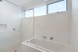 Dusche, Haartrockner