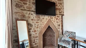 1 bedroom, premium bedding, bed sheets