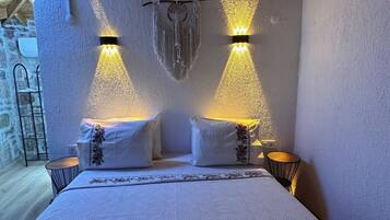 Classic Double Room | Premium bedding, bed sheets