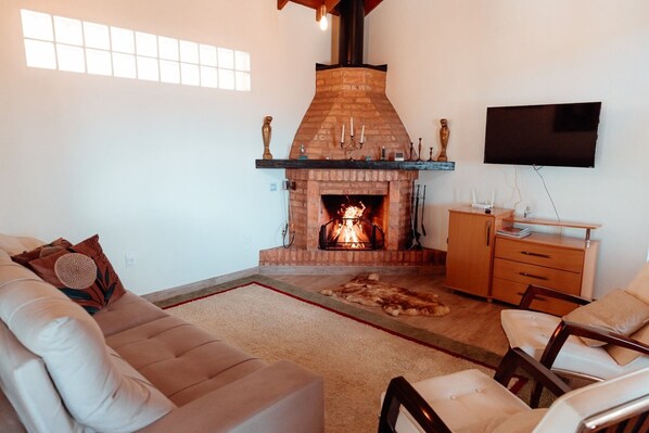 Honeymoon Cabin, Jetted Tub, Mountain View | Room amenity - Recanto Lago Negro - Rancho Queimado (Rancho Queimado)