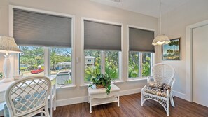 Appart'hôtel, 2 chambres | Vue depuis l’hébergement