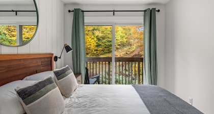 Bolton Condo 3 Bedroom Condo by RedAwning