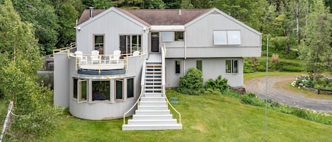 Chalet, 5 Bedrooms | Exterior