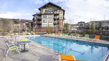 ์ฝ๋, ์นจ์ค 1๊ฐ | ์์์ฅ