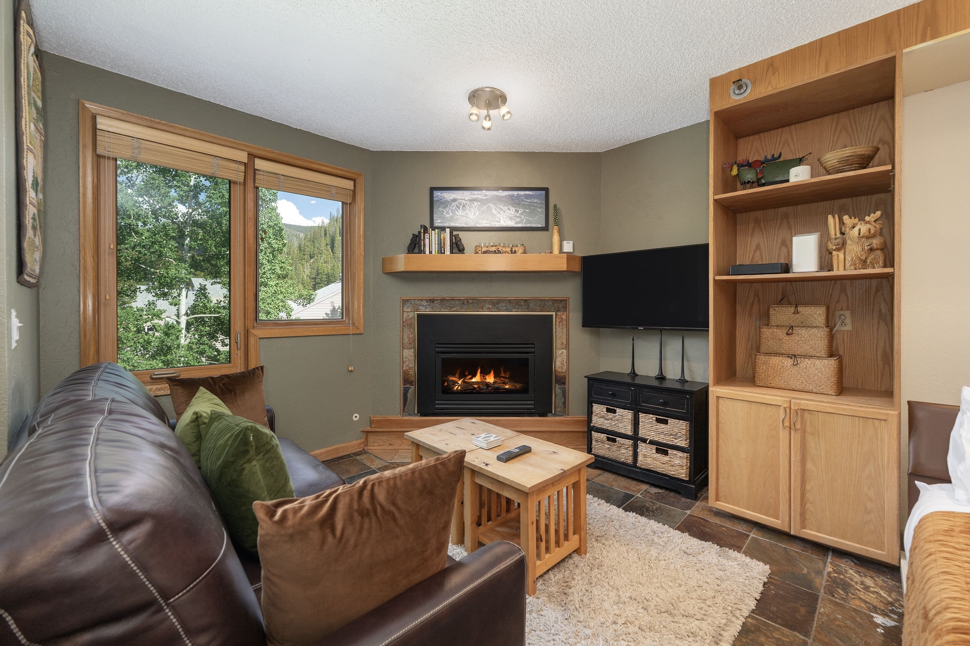 Studio | Living area