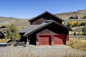 Cabane, 5 chambres | Extérieur