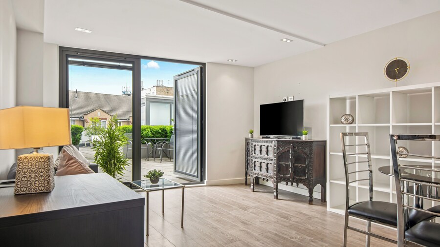 Chic and Modern Flats in Hoxton, Shoreditch