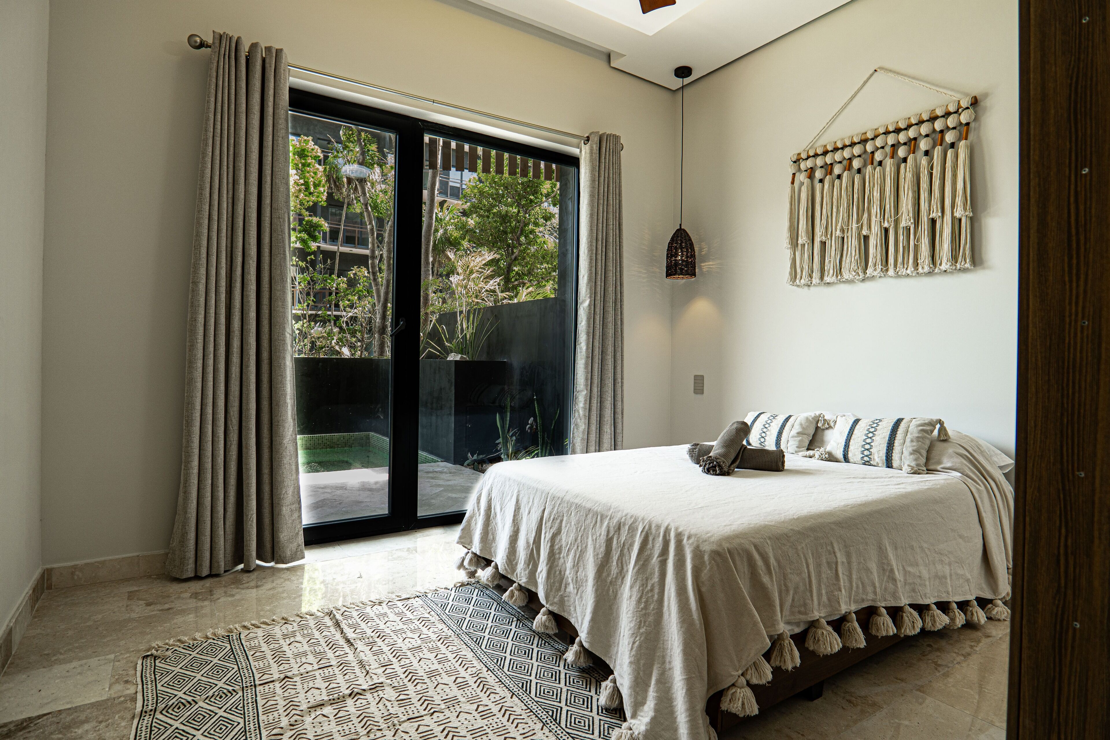 2 makuuhuonetta, silitysrauta/-lauta, Wi-Fi, vuodevaatteet