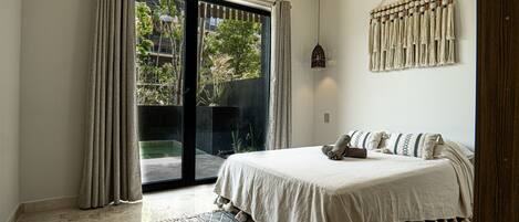 2 makuuhuonetta, silitysrauta/-lauta, Wi-Fi, vuodevaatteet