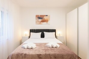 Appartamento | 2 camere, ferro/asse da stiro, Wi-Fi gratuito, lenzuola