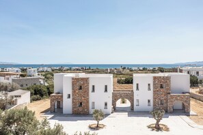 Terrace/patio - Villa Margarita private pool & sea view (Naxos)