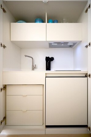 Interior - Villa Water Shelter Blue (LECCE)
