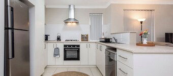 Serene Oasis - 3 Bedroom Getaway House