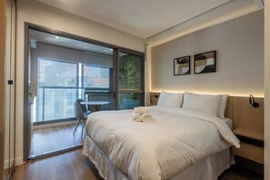 Desk, free WiFi, bed sheets - 360 Ambience Vila Mariana (São Paulo)