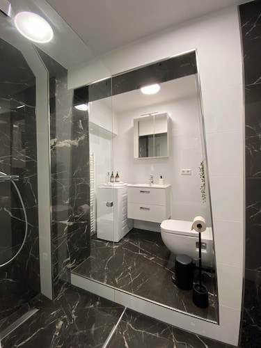 Hearty vacation apartment with a warm ambience in a private location