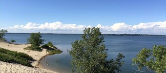 Hotel Karydia, Main Street Oasis