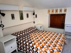 2 bedrooms, desk, iron/ironing board, travel crib - Live & Dream Scilla Appartamento Panarea - Trilocale 2 Piano (Scilla)