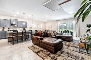 Televisión, videojuegos y oficina