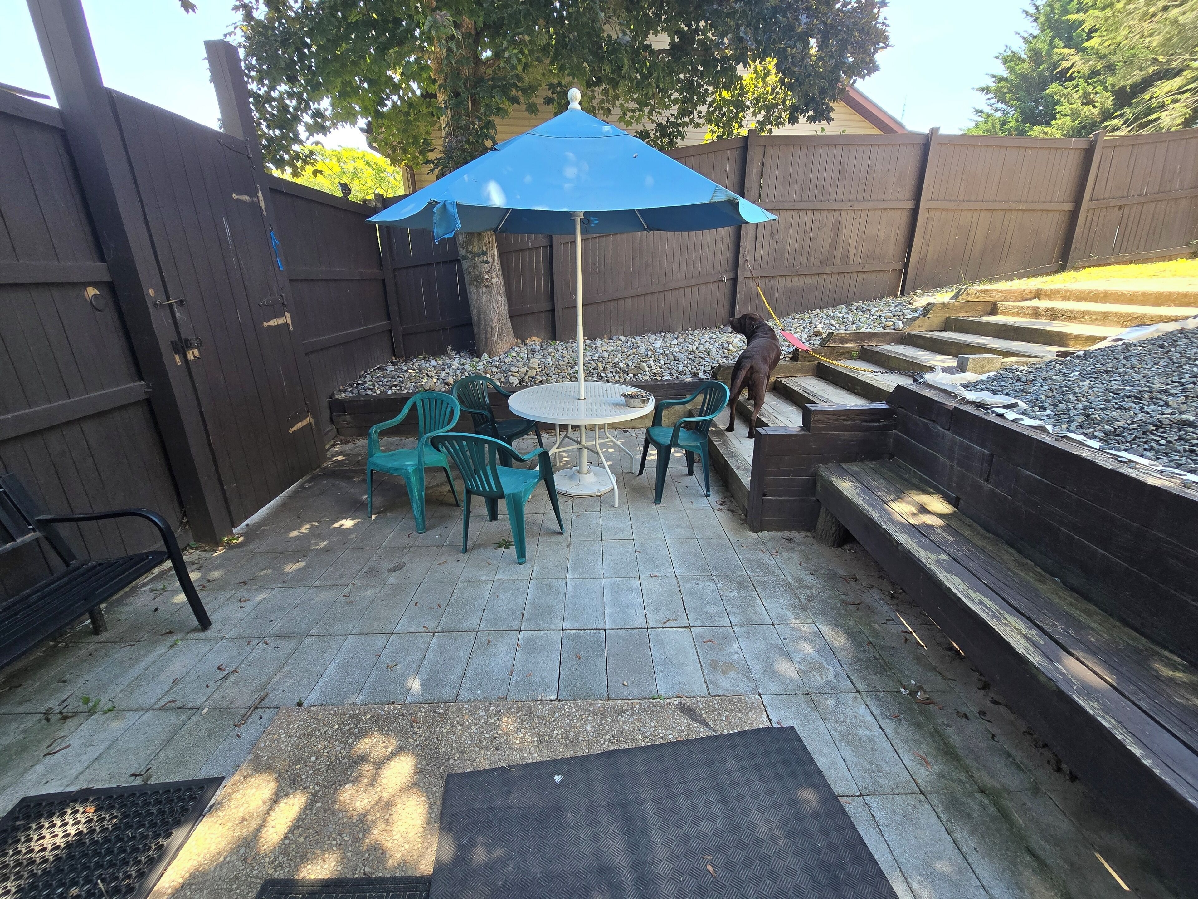 Charming 1-bedroom,with Living room BASEMENT APT in Owings Mills with a POOL!!!