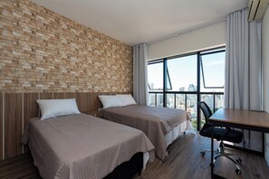 1 chambre, fer et planche à repasser, Wi-Fi, draps fournis